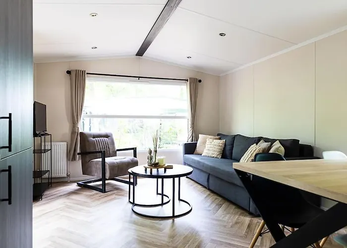 Prachtig In De Bossen Tatil Evi *