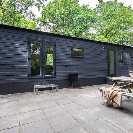 Holiday home Prachtig In De Bossen