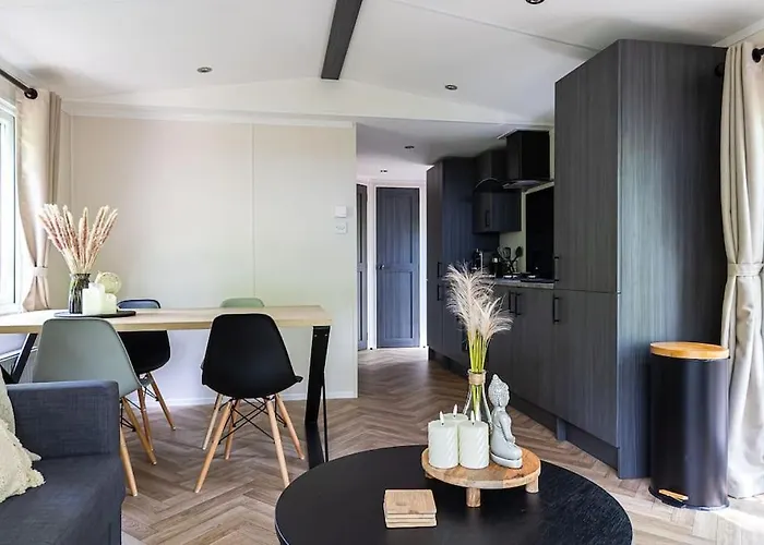 Prachtig In De Bossen ヌンスペート